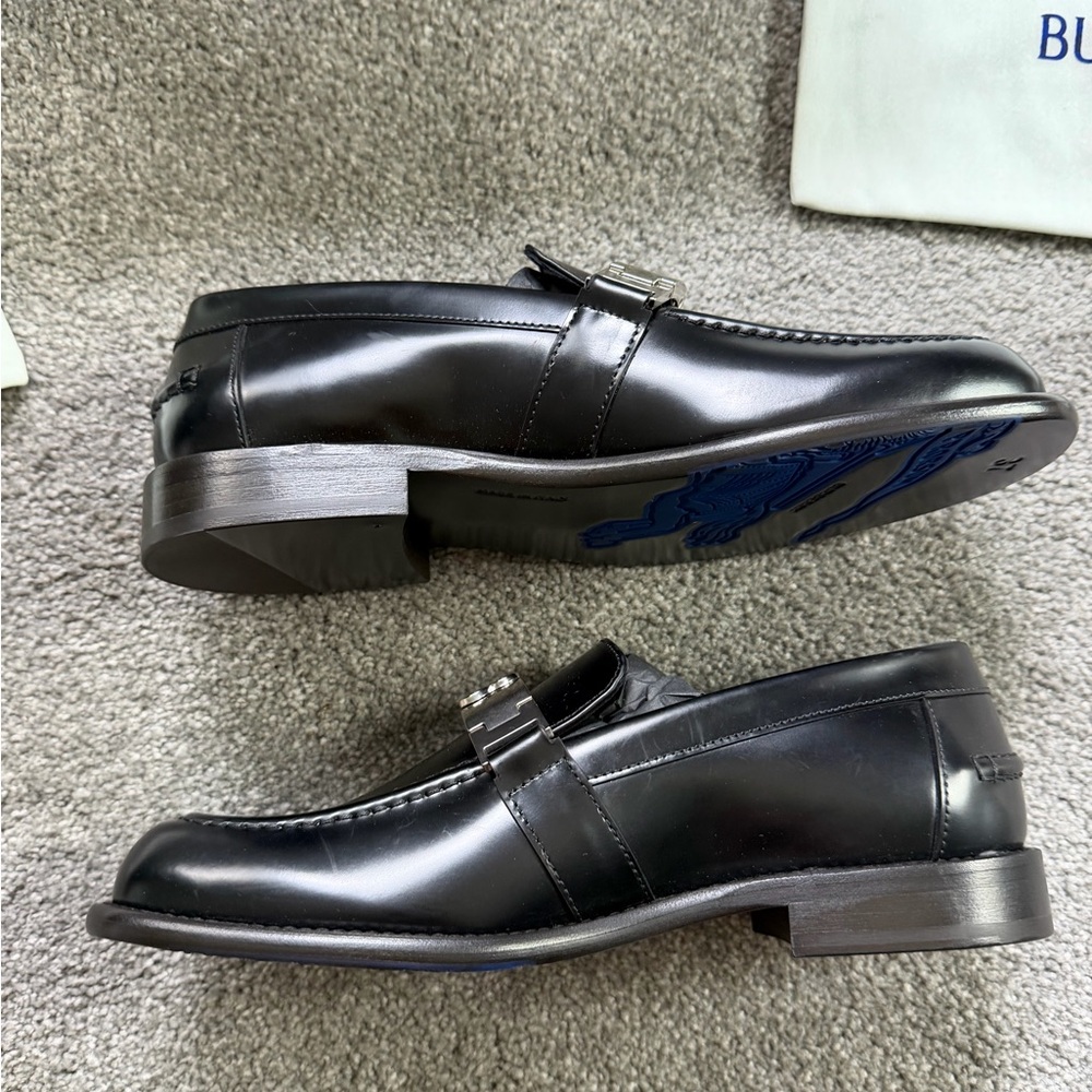 burberry tower loafer- womens size 37 - Picture 3 of 16